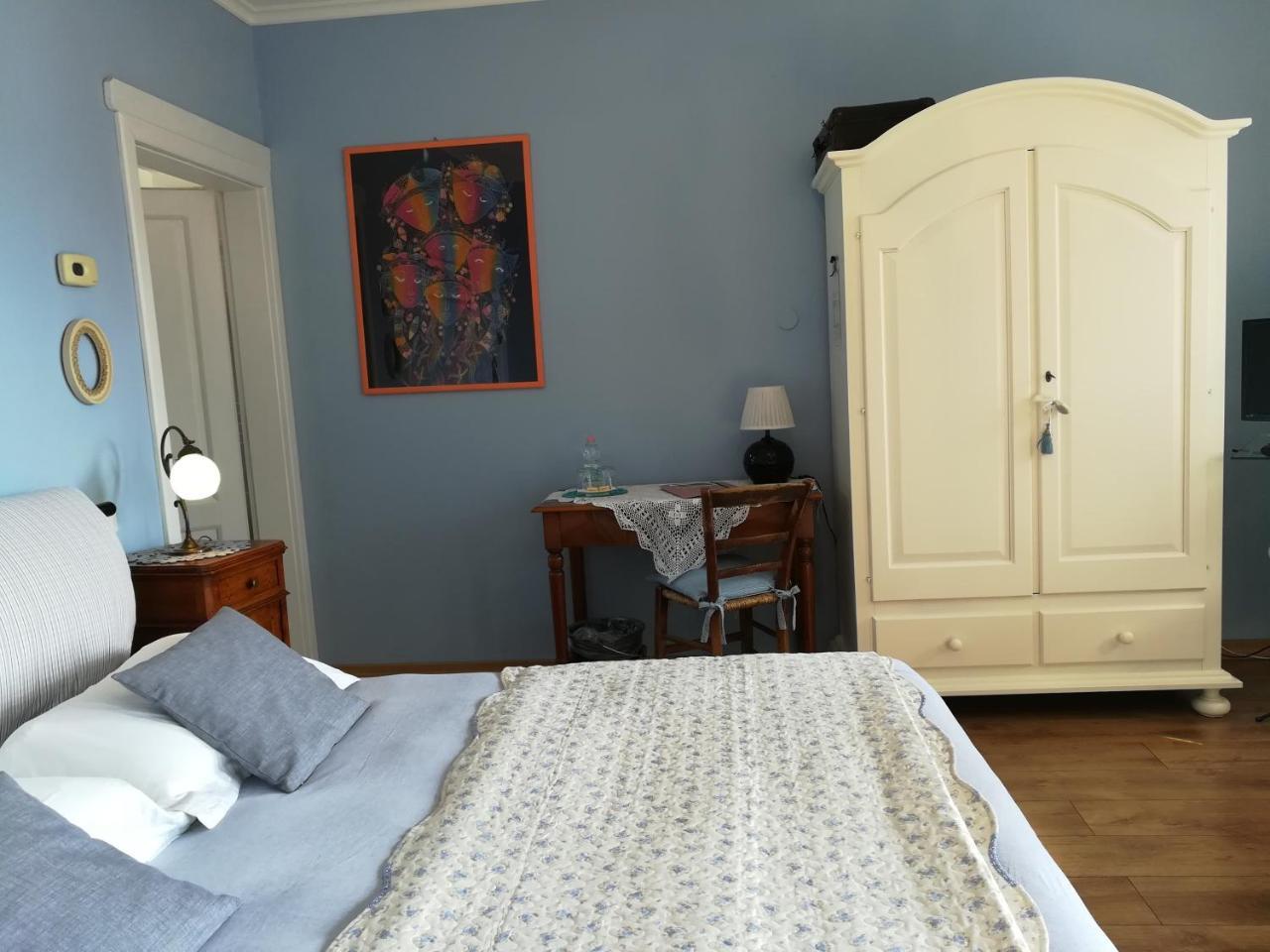 B&B Oltra Lamon Szoba fotó